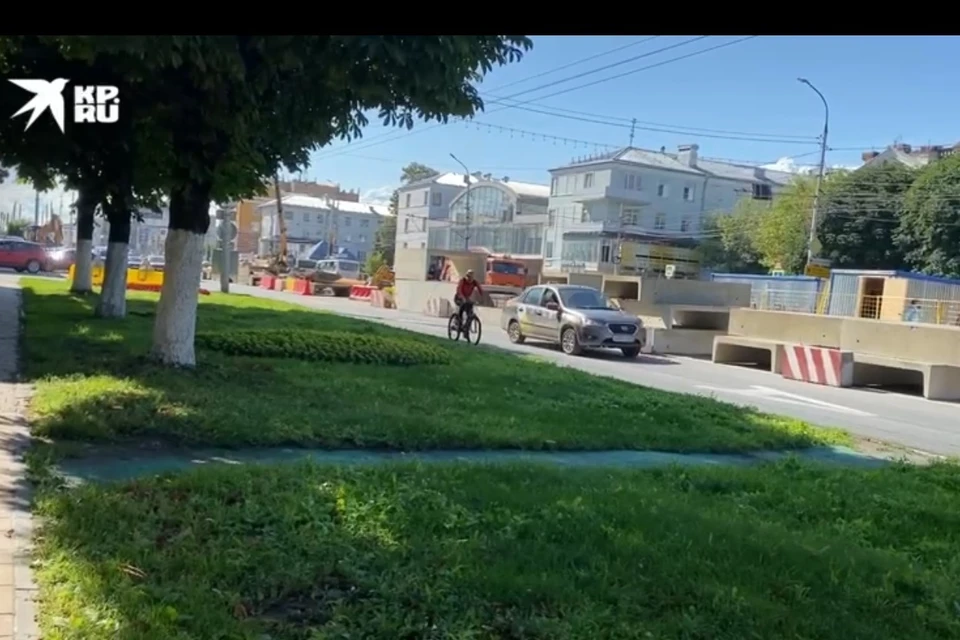 Рязанцы не боятся ездить по выделенным линиям.