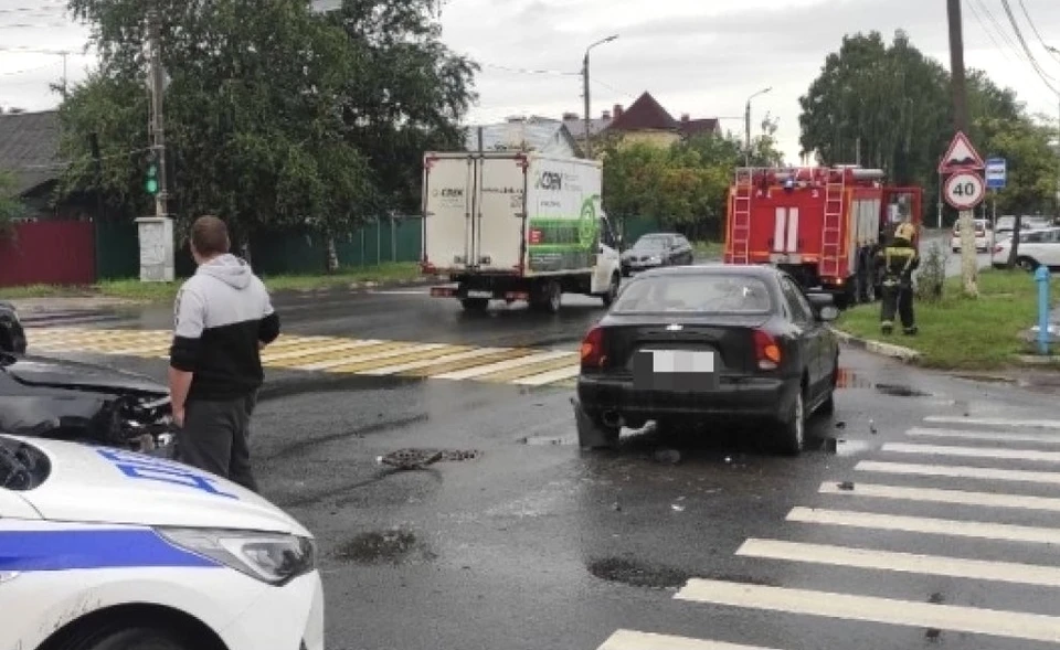 Скорая увезла пострадавших детей в больницу. Фото: ГИБДД по Тверской области