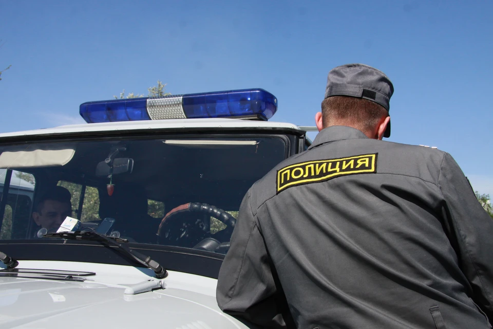 На место выезжали полиция и скорая помощь