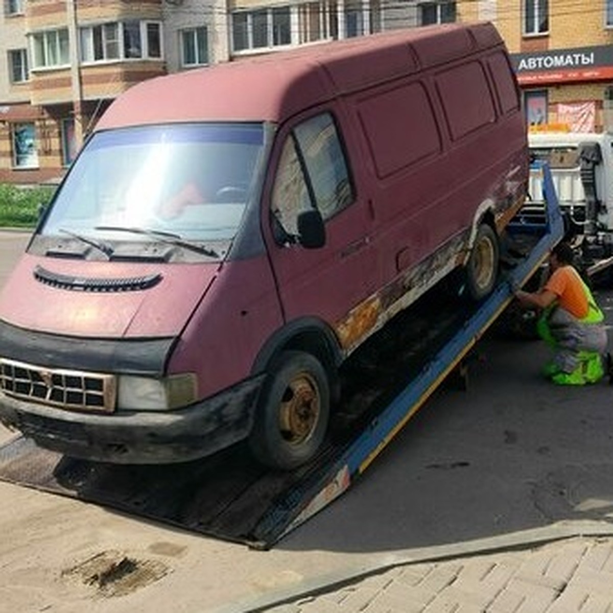 В Тамбове вывезли брошенную во дворе 