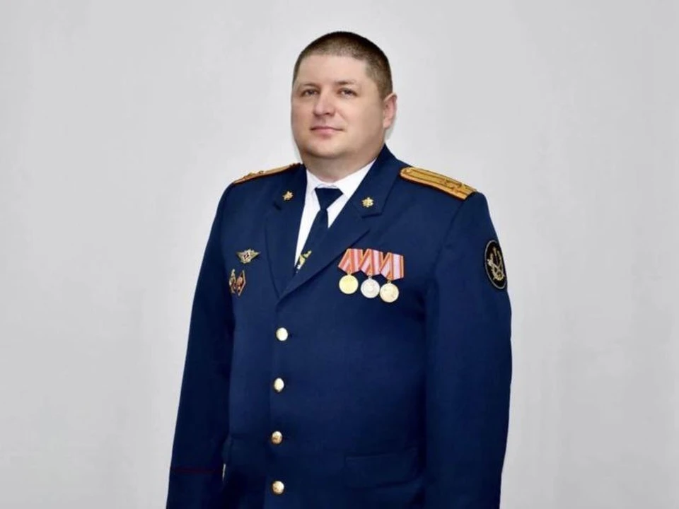 Александр Андреевич служит в органах уголовно-исполнительной системы с 1998 года