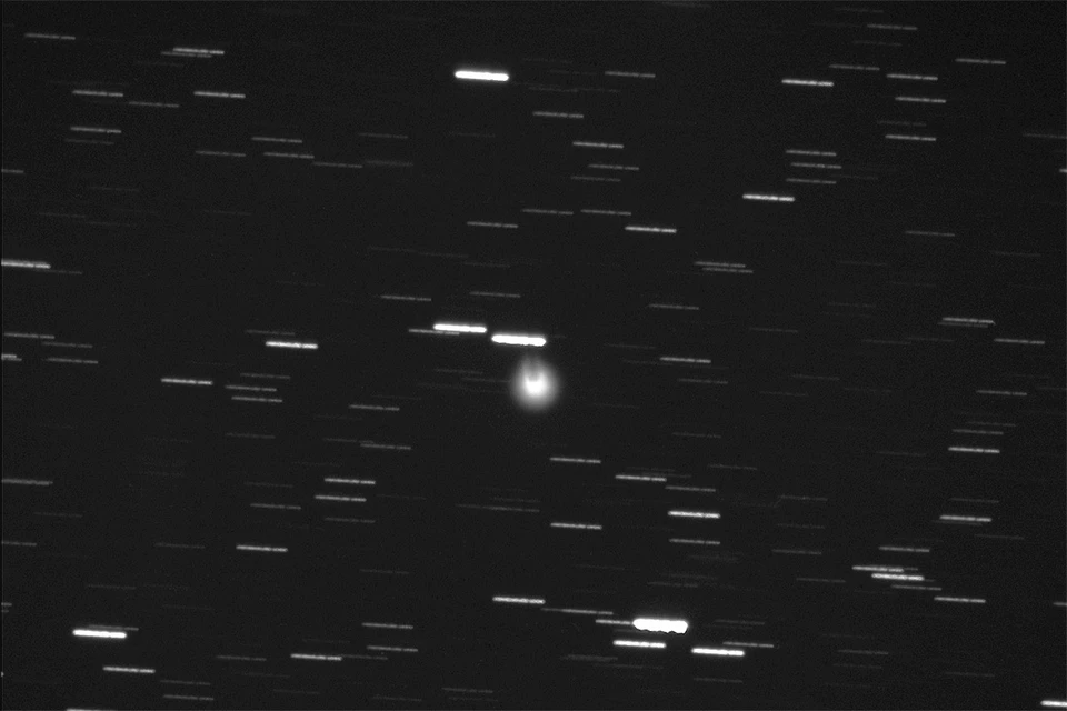 Комета 12P/Pons-Brooks фото с Земли в телескоп.