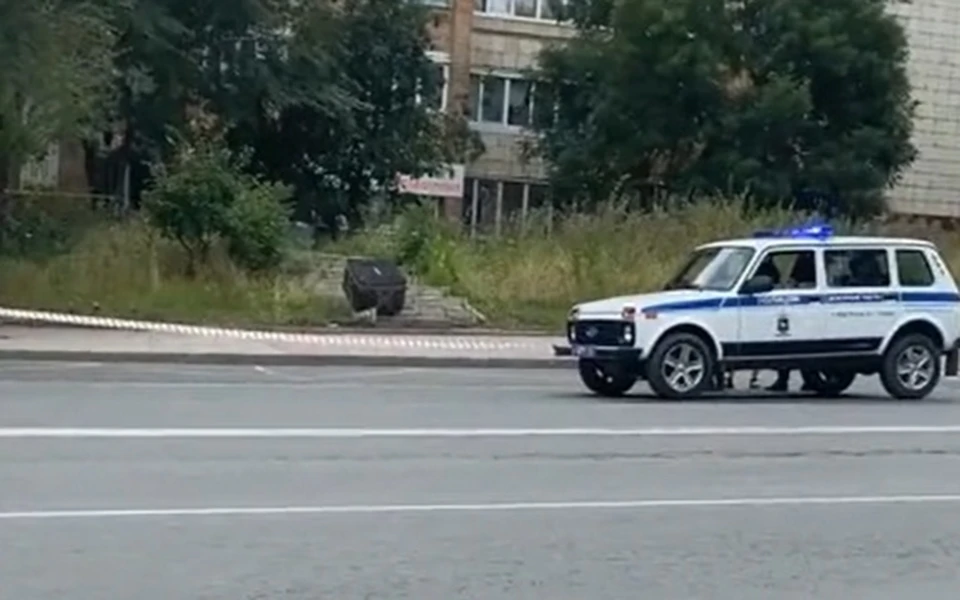 На данный момент, точно не известно, с чем связано перекрытие проезжей части. Фото: "ЧП Самара"