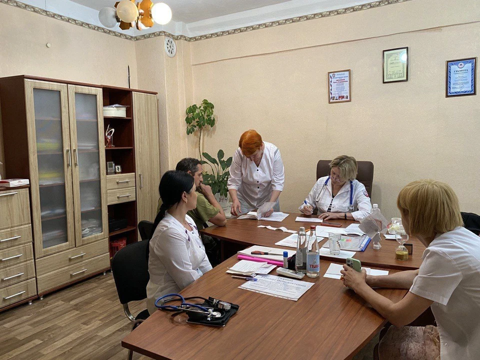 На консультацию со специалистом пришли 25 человек. Фото: Минздрав ЛНР