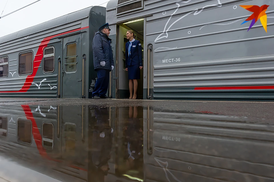 В сходе пяти вагонов пассажирского поезда Мурманск – Санкт-Петербург обвинили начальника путевой машинной станции.