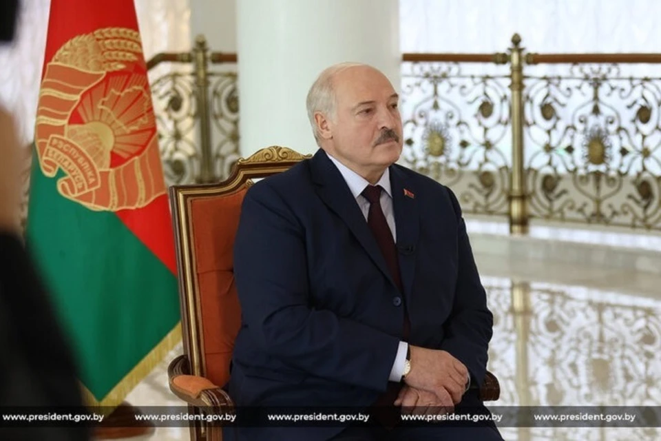 Александр Лукашенко во время интервью украинской журналистке Диане Панченко. Фото: president.gov.by
