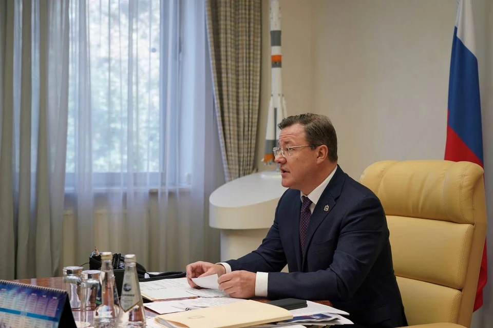 Глава региона обратил внимание, что важно учесть инициативы жителей при подготовке юбилейных мероприятий. Фото: Дмитрия Бурлакова