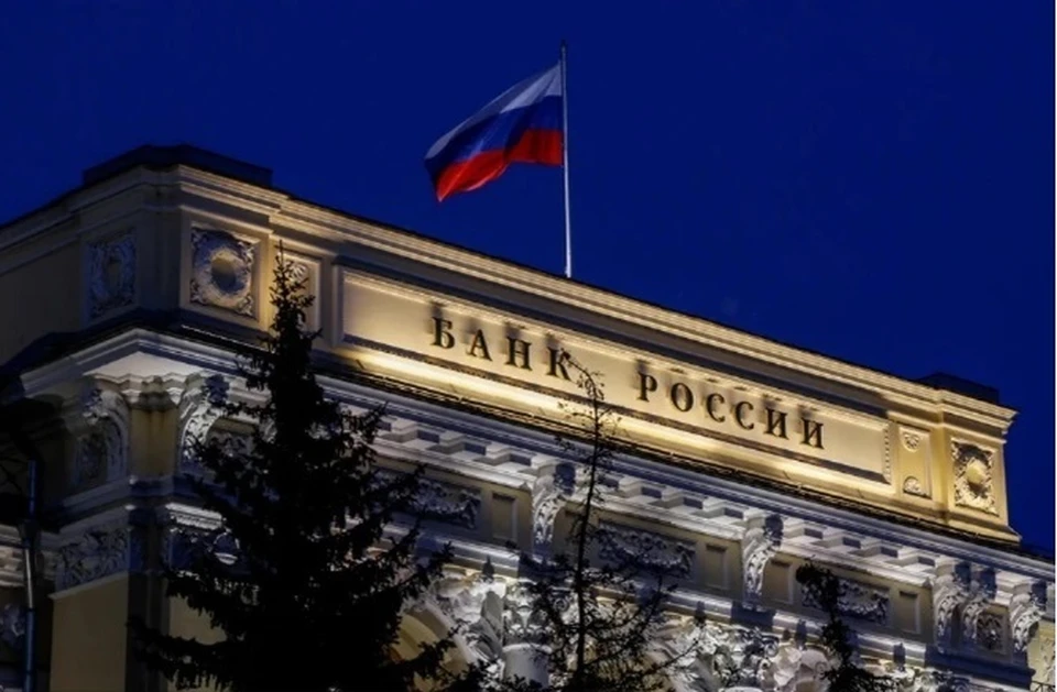 ЦБ планирует продлить в сентябре ограничения на операции с валютой