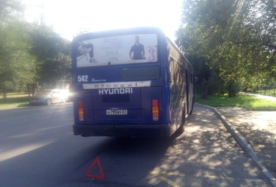 Пенсионерка сильно пострадала в ДТП с автобусом в Комсомольске Фото: ГИБДД Комсомольска-на-Амуре