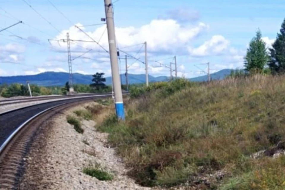 85-летняя женщина погибла под колесами поезда в Забайкалье