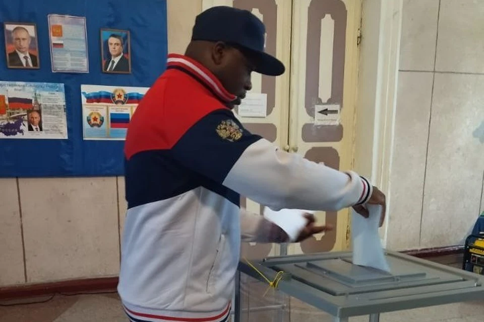 В выборах в ЛНР принял участие официальный представитель республики в Конго