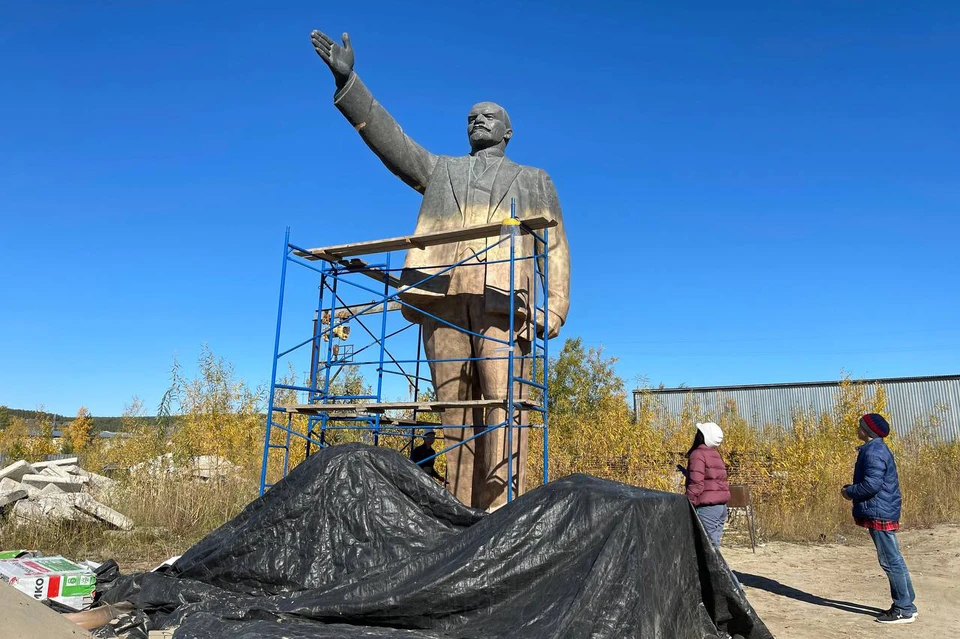 Дедушка Ленин вернется на площадь в октябре 2023 года. Фото: УГСЖН РС(Я)