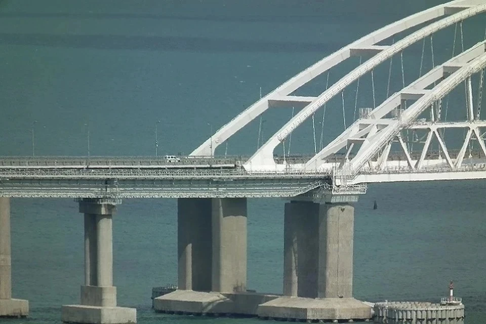Крымский мост перекрывали на четыре часа