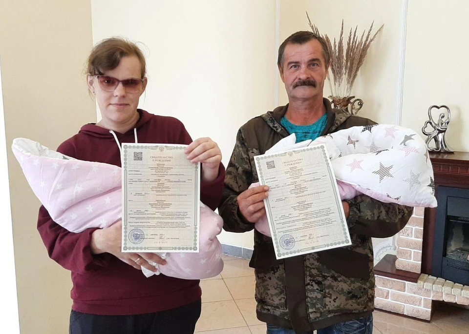 В Инзенском районе Ульяновской области родились первые в 2023 году двойняшки | ФОТО: Агентство ЗАГС Ульяновской области