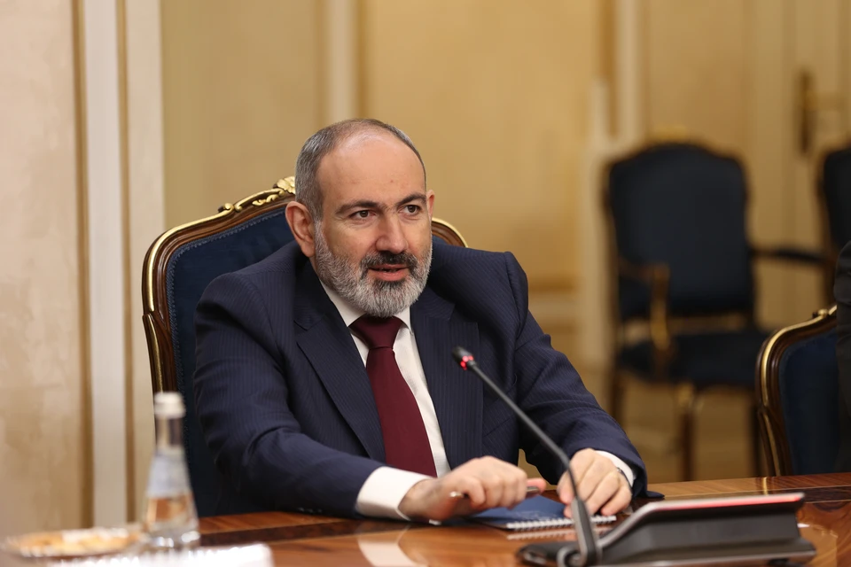 Пашинян заявил о возможной эвакуации населения Карабаха в Армению