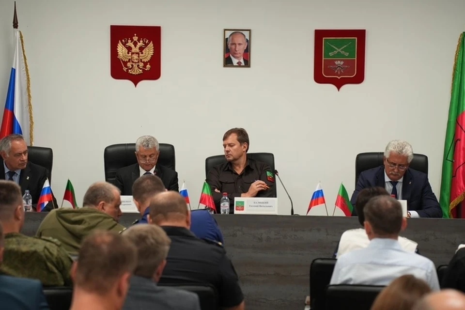 Прокурор Запорожской области Кирилл Осипчук принял участие в первой сессии Законодательного собрания региона. ФОТО: тг-канал Евгения Балицкого