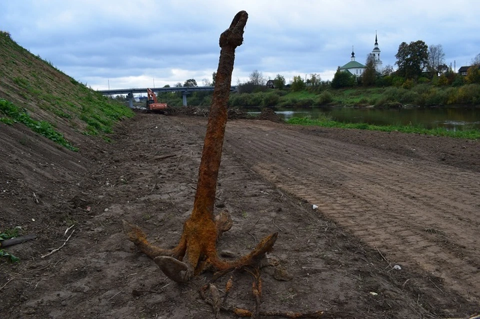 В Буе под Костромой нашли старинный якорь. ФОТО: Пресс-служба администрации городского округа города Буй