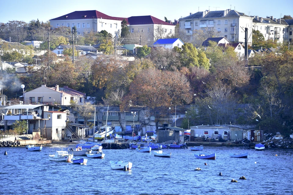 Власти просят временно снизить при возможности потребление воды на время, пока ликвидируют возгорание