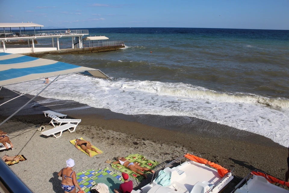 Вода в Черном море прогрелась до +22…23 °, в Азовском до +22°.