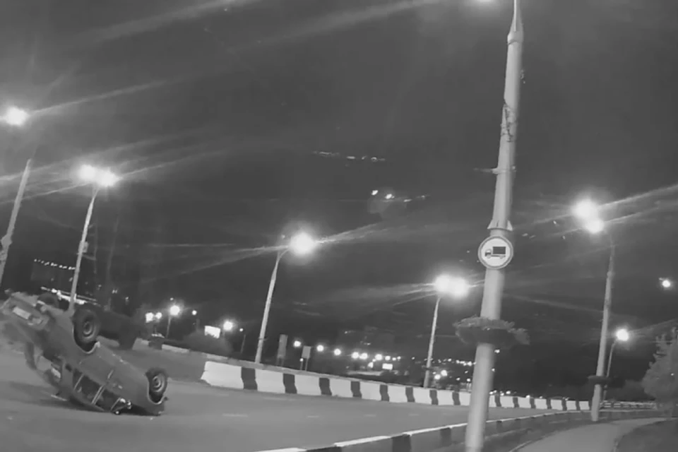 Двух 18-летних угонщиков задержали полицейские в Иркутске