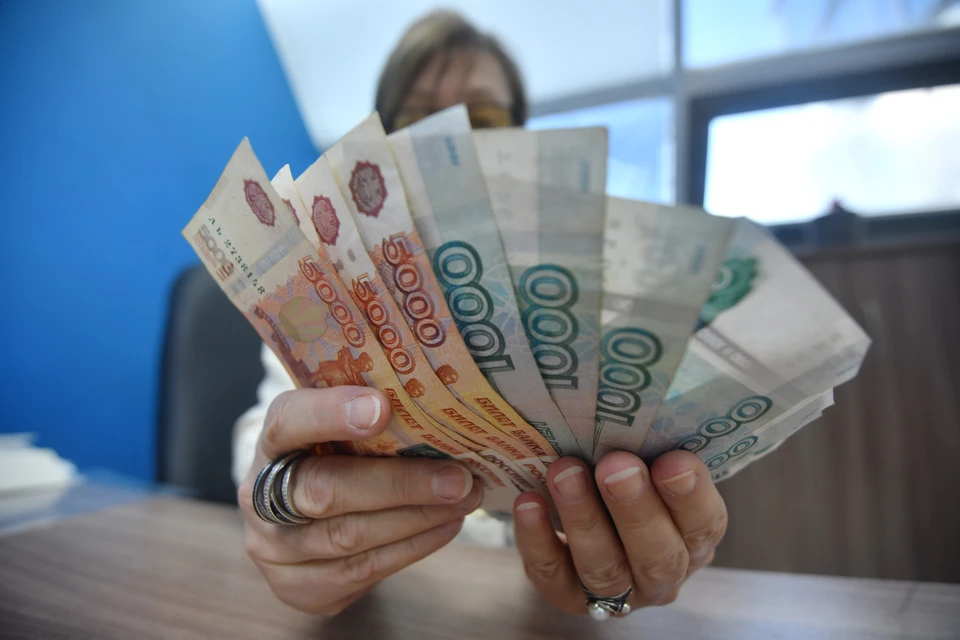 По данным экспертов всего за год средняя зарплата в Уфе выросла на 15%