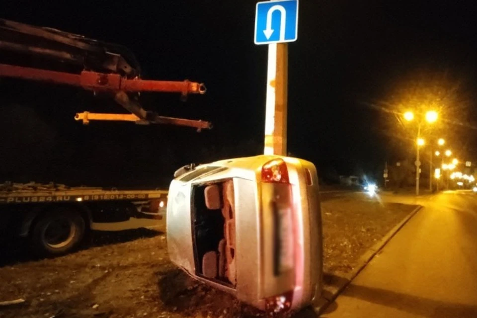 Водитель получил травмы. Фото: первый отдел УГИБДД МВД по Удмуртии