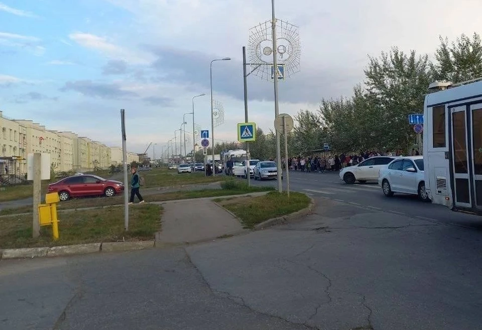 Также из-за повышенного спроса резко подорожало такси. Фото: соцсети