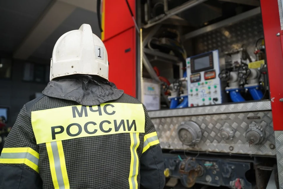 В Новосибирске в Академгородке произошло короткое замыкание в общежитии.