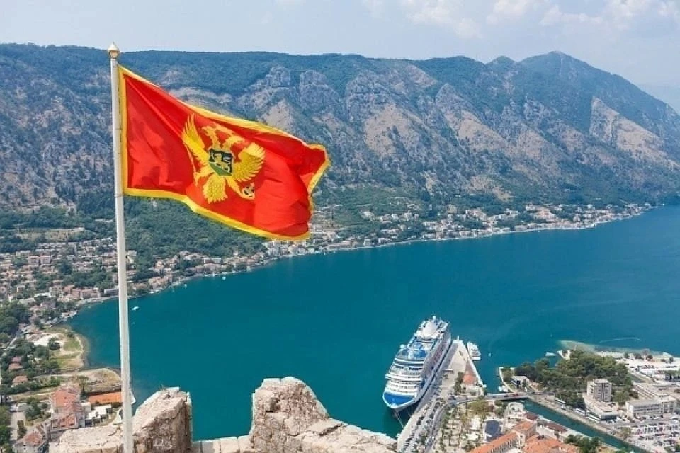 Абазович: Черногория убила пятую часть туризма, чтобы не дружить с Россией