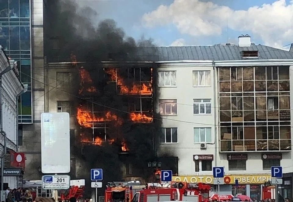 В 2019 году в здании произошел крупный пожар. Фото: Илья Завьялов, vk.com