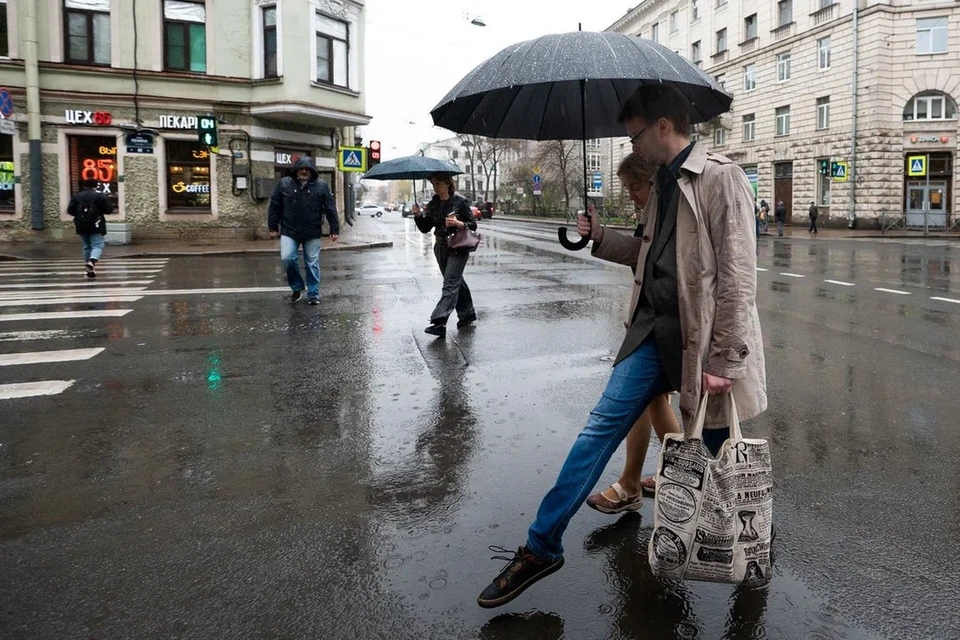Одежда на 13 градусов. Одежда на 13 градусов. Градус. Дождь в спб. 13 градусов летом.