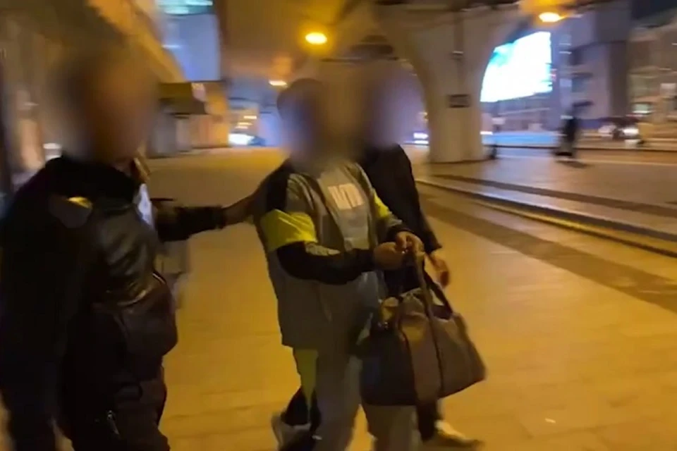 Пятерым жителям Ярославля предъявлены обвинения в похищении двух человек, вымогательстве и грабеже.