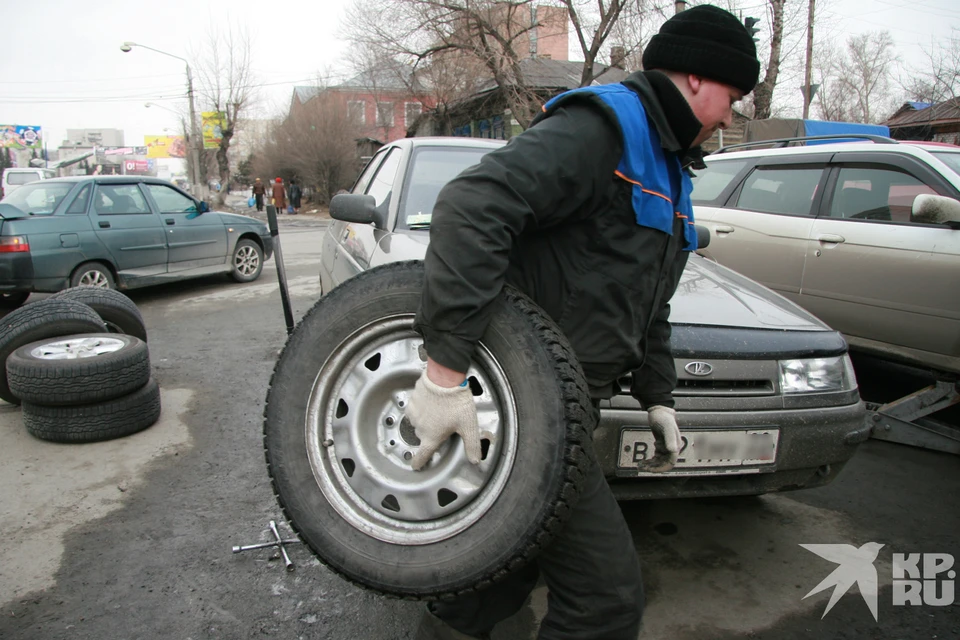 Рязанских водителей призвали устанавливать зимнюю резину.