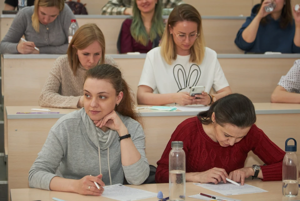 лучшие сочинения будут опубликованы в сборнике.