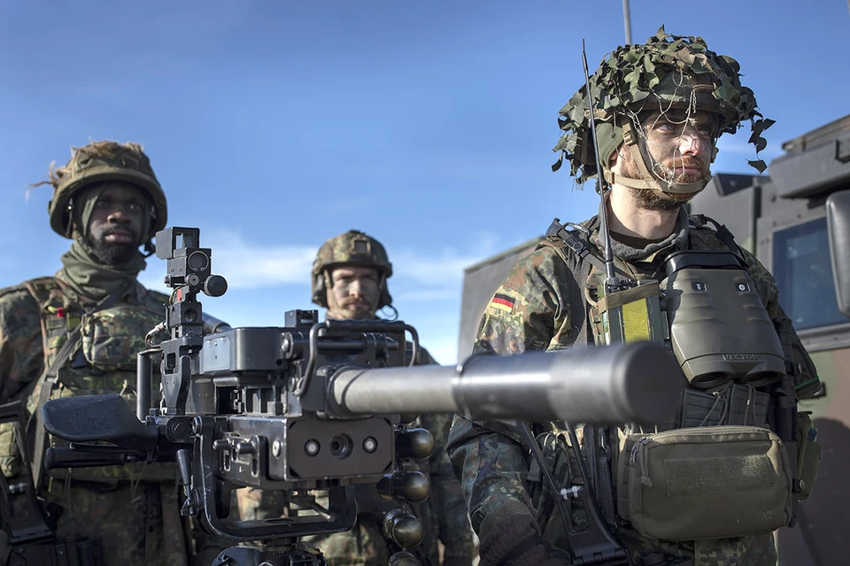 Бойцы Бундесвера на учениях НАТО в Литве.