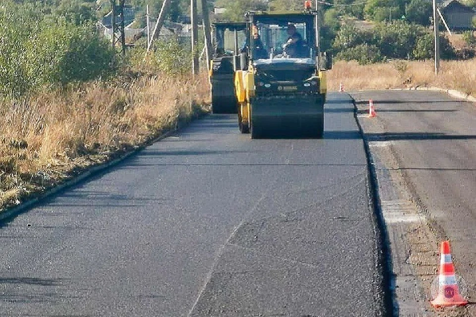 Новый асфальт планируется уложить на участке общей протяженностью порядка 4 километров. Фото: Минтранс ДНР