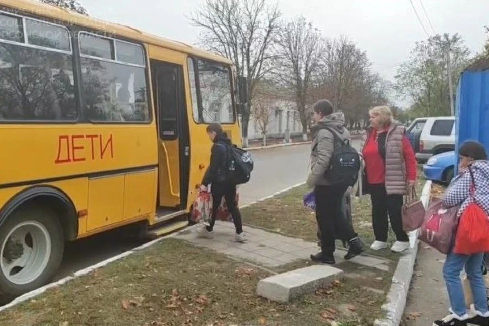 Десять школьников из Херсонской области отправились в столицу Восточной Сибири - Красноярск. ФОТО: министерство труда и социальной защиты Херсонской области