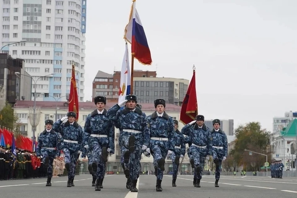 Парад Памяти традиционно пройдет на площади Куйбышева 7 ноября.