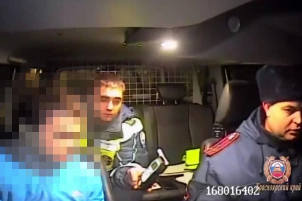 Фото: стоп-кадр видео МВД по Красноярскому краю