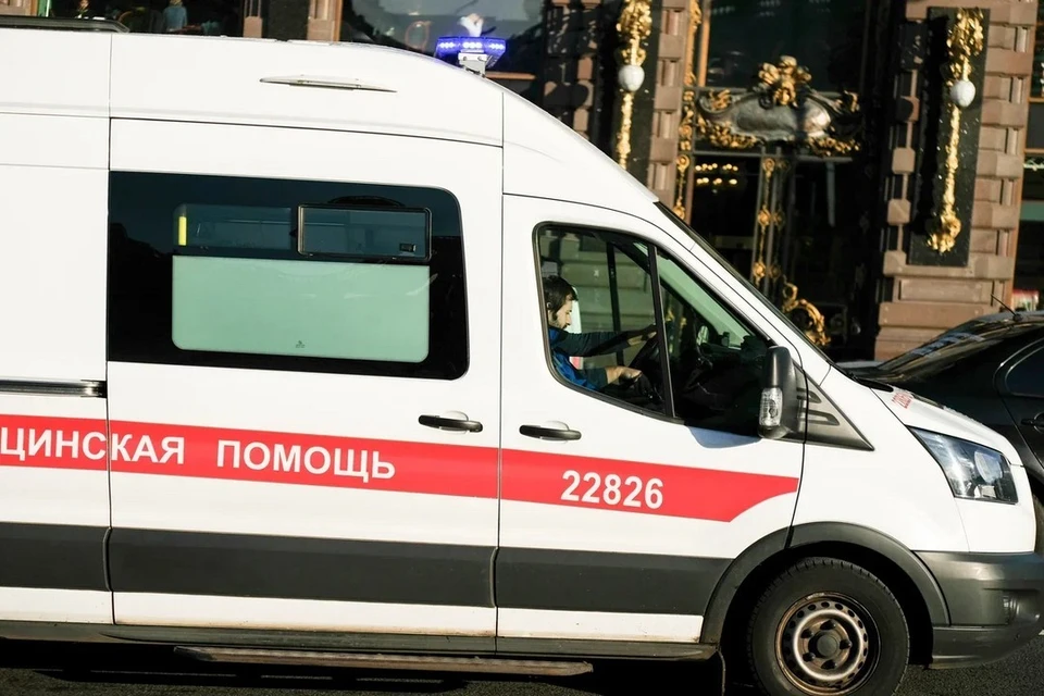 Росгвардейцы успокоили агрессивного петербуржца, который напал на медика скорой помощи.