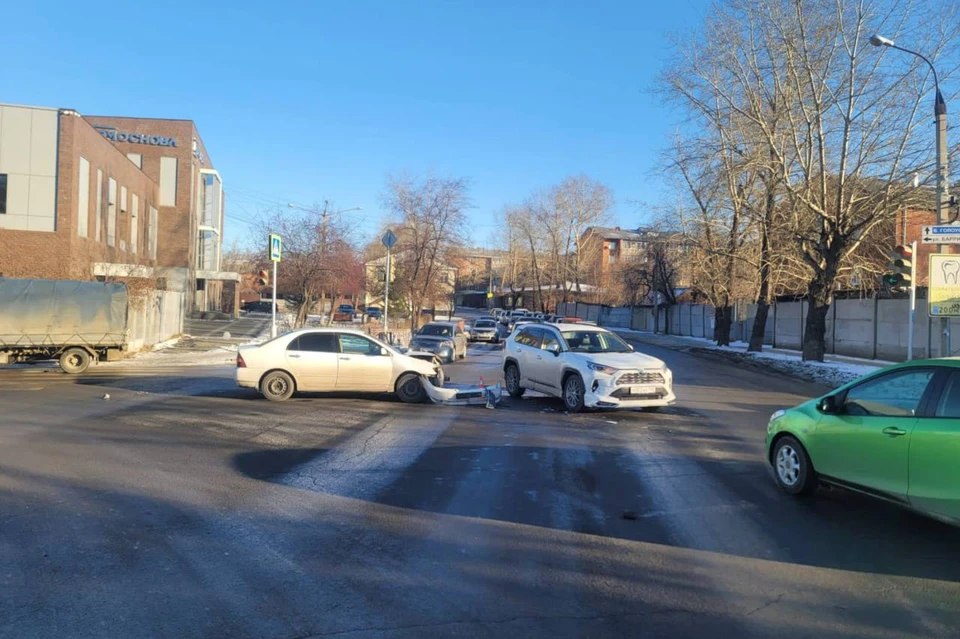 12 взрослых и двое детей пострадали в ДТП на дорогах Иркутска и района за неделю. Фото: Госавтоинспекция Иркутска