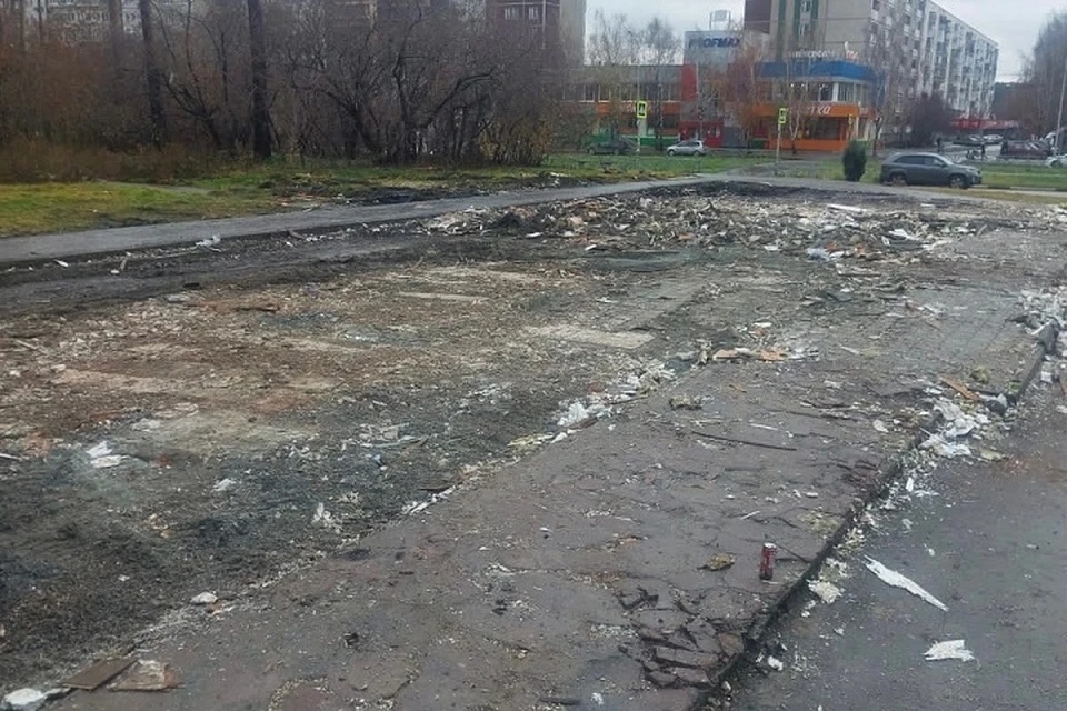 С остановки убрали мусор. Фото: пресс-служба администрации Екатеринбурга
