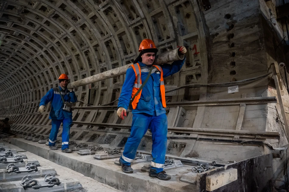Смольный не стал выделять 5 млрд рублей на строительство метро.