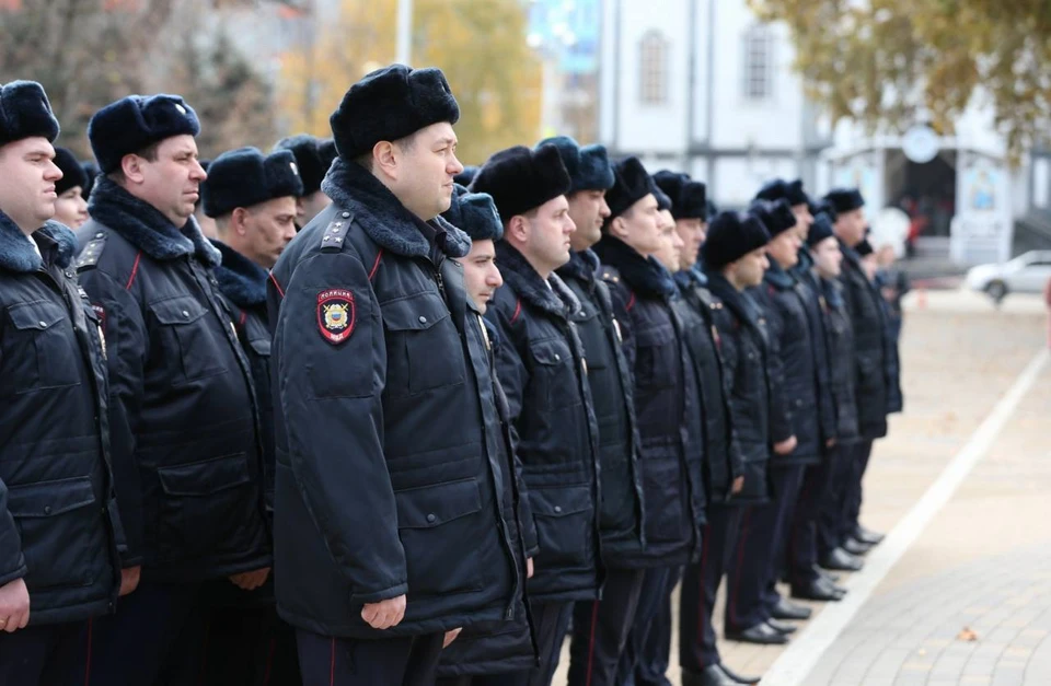 Участковые уполномоченные полиции отмечают профессиональный праздник 17 ноября Фото: пресс-служба администрации Краснодара