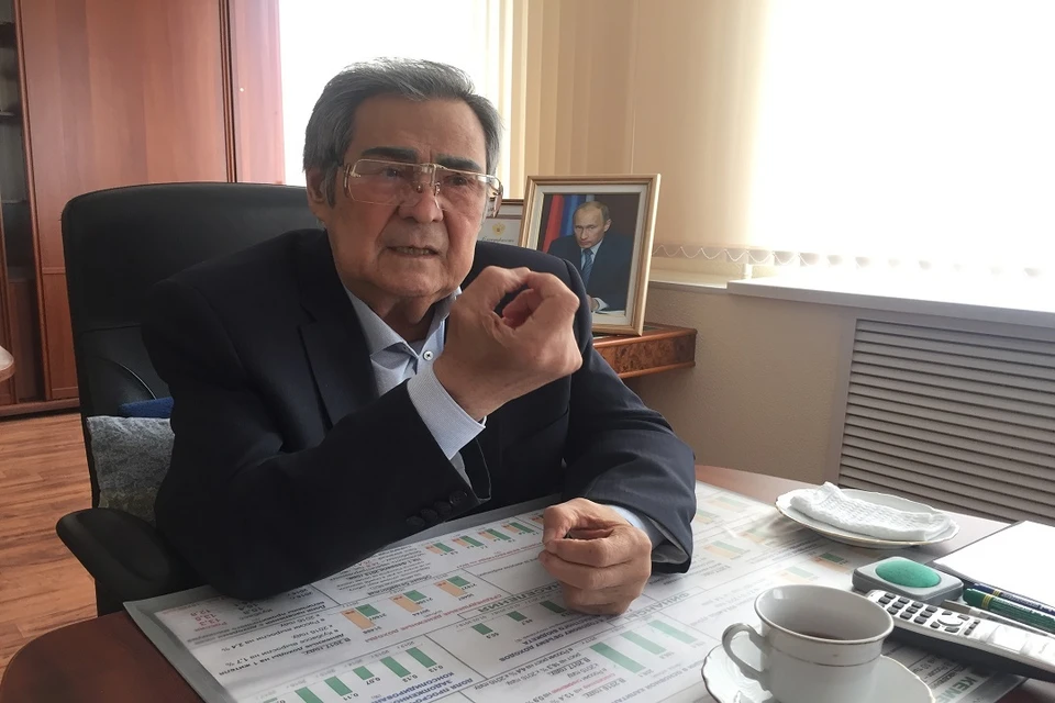 В Кузбассе умер экс-губернатор Аман Тулеев.