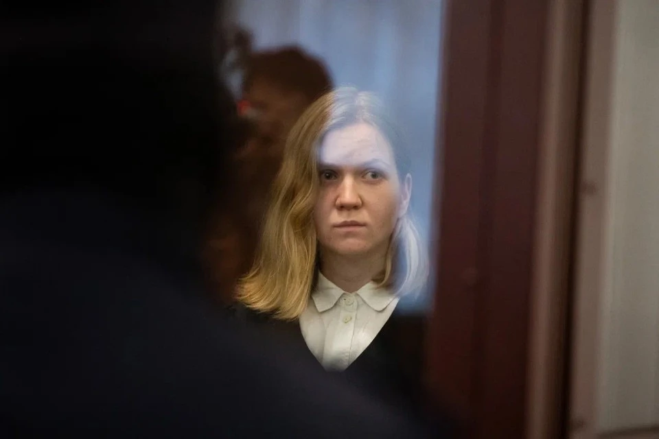Дарья Трепова ведет себя на суде сдержанно
