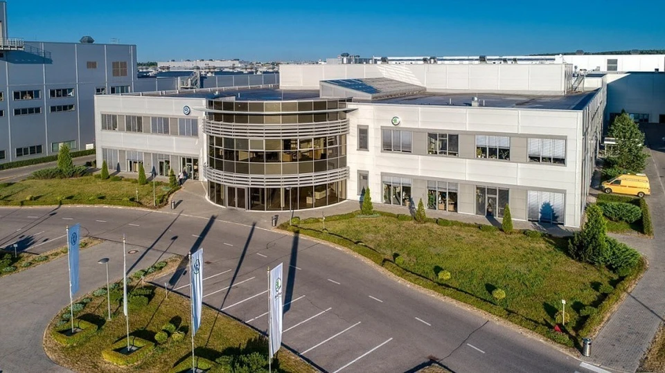В Калуге работникам бывшего завода «Фольксваген» предлагают уволиться и получить три оклада