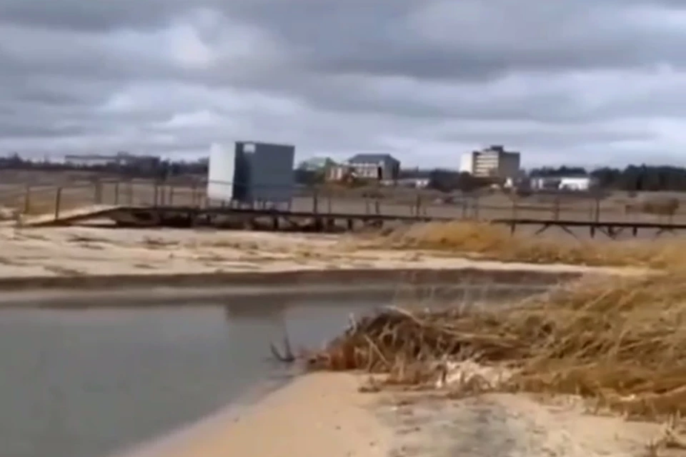 В Приморском лимане в результате шторма значительно прибавилось воды. ФОТО: Владимир Рогов