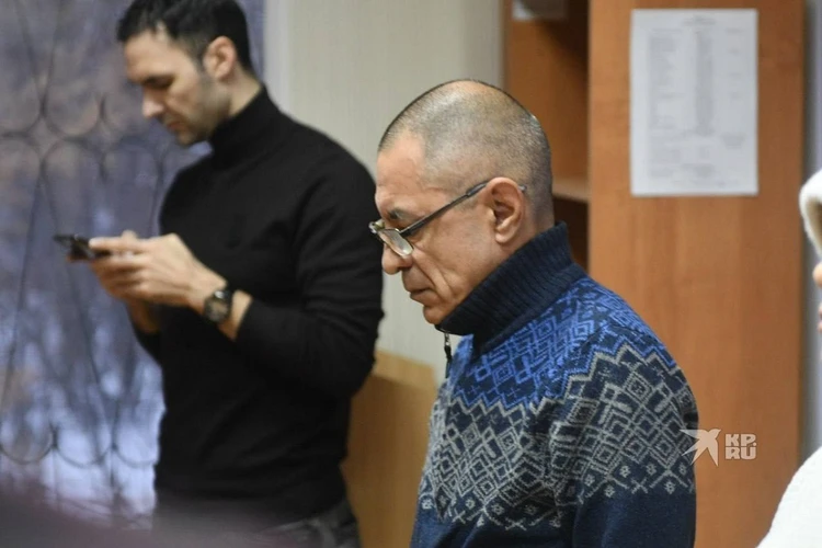 Позвали на чай: известного врача и экс-генерала отправили в колонию за изнасилование 15-летней