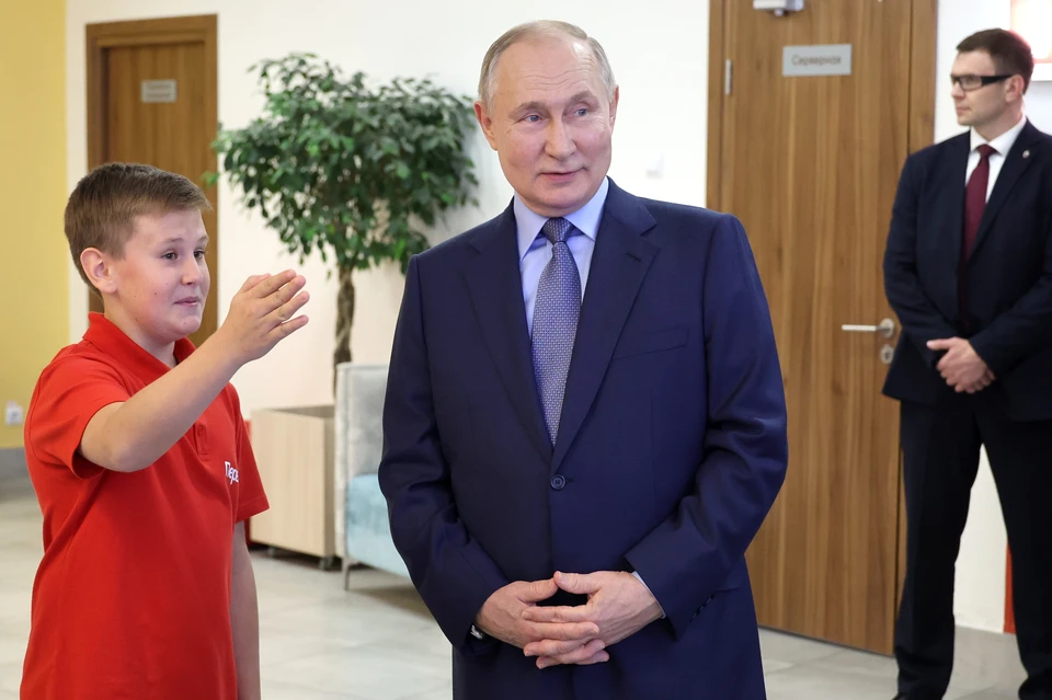 Пятигорск. Президент РФ Владимир Путин на территории образовательного центра "Машук". Фото: Михаил Климентьев/пресс-служба президента РФ/ТАСС